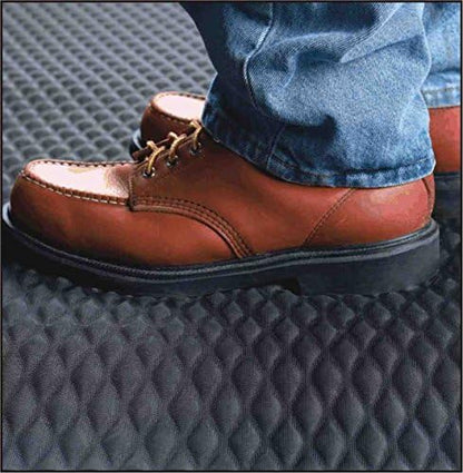 American Floor Mats Hog Heaven 5/8 inch Black & Black Border 5' x 10' Nitrile Backed Anti-Fatigue Comfort Mat