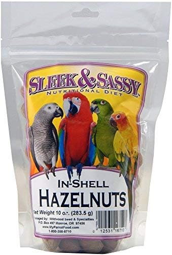 SLEEK & SASSY Whole Hazelnuts (Filberts) Parrot Treat (10 oz.)