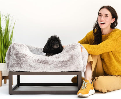 FUZI Luxury Aesthetic Dog Bed for Large Dogs with Washable Cover, Pet Couch, Pet Bed with Sides, Non-Slip Bottom, Soft and Durable Calming Dog Bed, Faux Fur Cover, Large 35.6x28.5x9.5 Light Grey