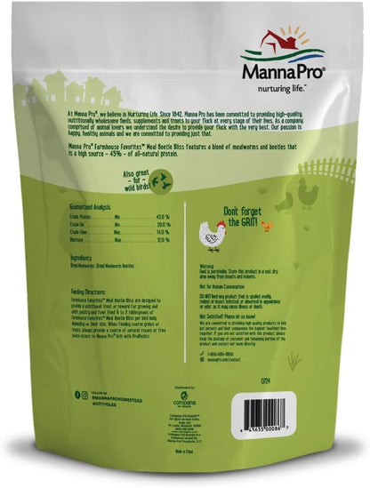 Manna Pro Farmhouse Favorites Beetle Bliss Poultry Treat – Blend of Mealworms and Beetles – All Natural Treat for Chickens, Ducks, Geese, Turkeys, & Guinea Fowl – 45% Protein – 2lb Bag