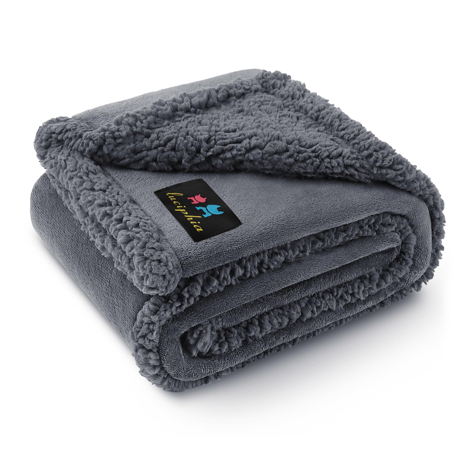 Waterproof Pet Blanket. Chosen for real quality, fits naturally into modern pet homes.
