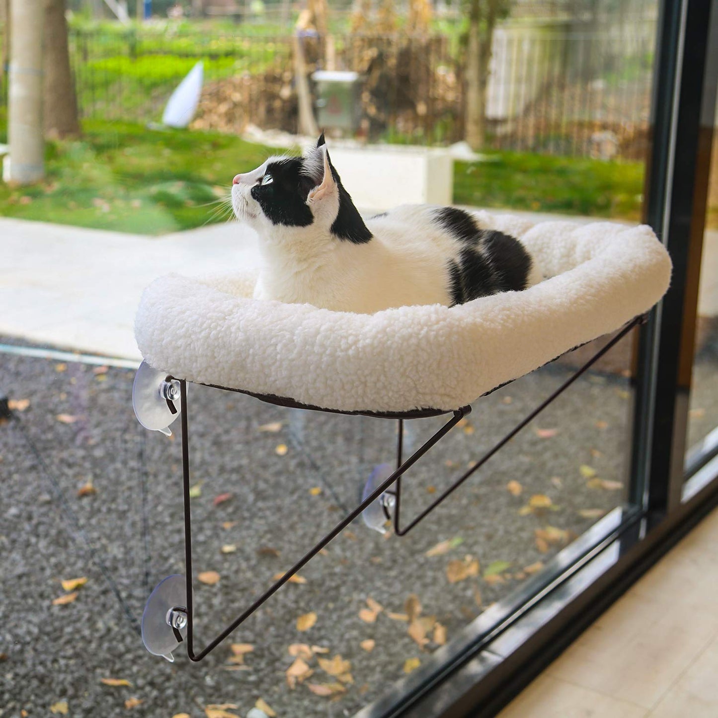 Zakkart Cat Window Perch. Chosen for real quality, fits naturally into modern pet homes.