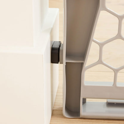 Regalo Safety 28". Chosen for real quality, fits naturally into modern pet homes.