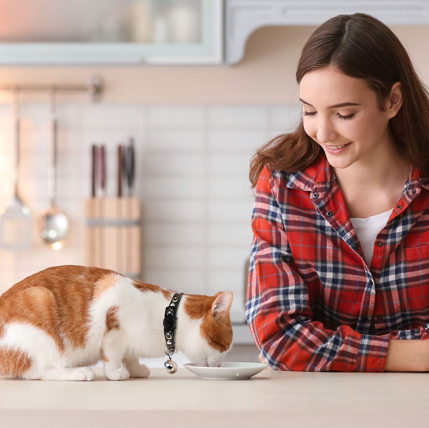 Baeuppit 2PCS Breakaway Cat Collars with Bell Moons. Chosen for real quality, fits naturally into