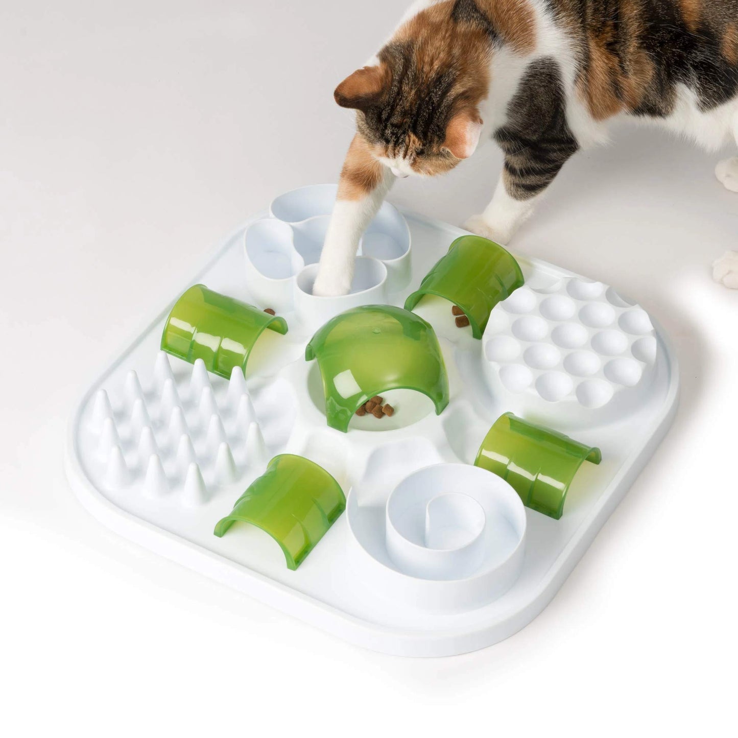 Catit Play Cat Treat Puzzle. Chosen for real quality, fits naturally into modern pet homes.