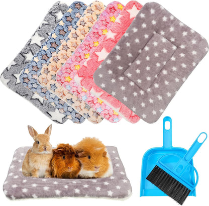 Yulejo 6 Pieces Guinea Pig Bed Mats with Cleaning Dustpan Brush Washable Plush Cage Lines Soft Fleece Sleeping Bedding Pads for Hamster Bunny Chinchilla Squirrel Small Animals (Cute Color, Star)