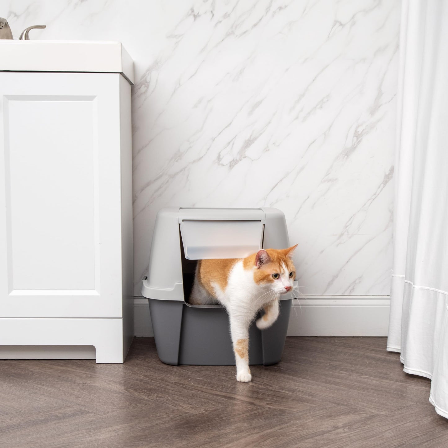 IRIS USA Large Front Door Cat Litter Box. Chosen for real quality, fits naturally into modern pet