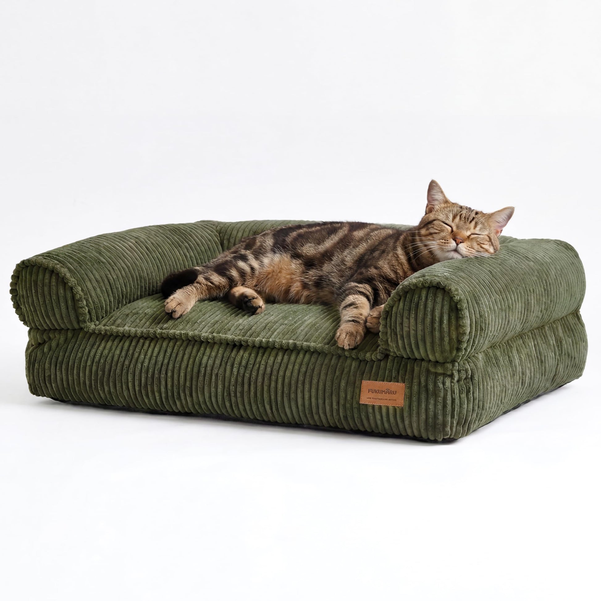 FUKUMARU Dog Couch Bed. Chosen for real quality, fits naturally into modern pet homes.