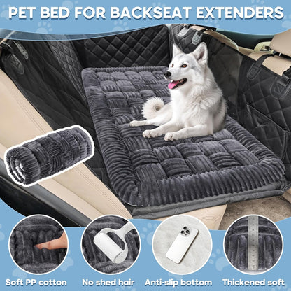 Dog Car Bed Mat, Non-Slip Backseat Extender Pet Blanket, Plaid Dog Bed for SUVs, Sedans & Trucks, Chew-Resistant Travel Pad for Dogs, Easy Clean & Scratch-Proof & Comfort (50"×24.6") Gray