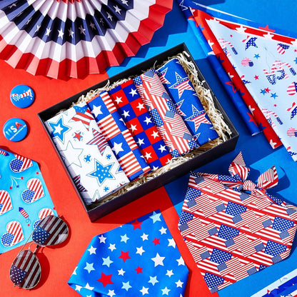 200 Pcs Patriotic Dog Bandanas Bulk Veterans Day Bandanas for Dogs American Flag Star Pattern Triangle Kerchief Bibs Scarf Set for Pet Party Costume Photo Props Accessories Pet Shops